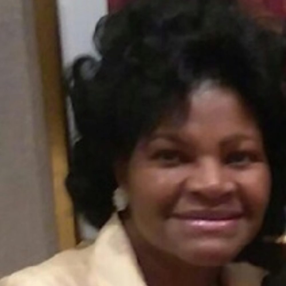 Meet your Posher, Carolyn